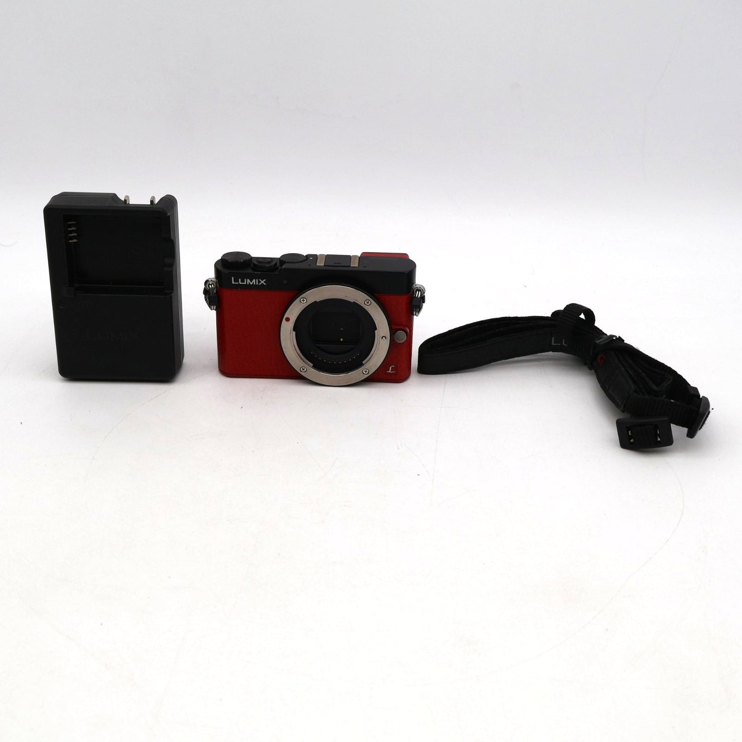 English OK ! Panasonic LUMIX DMC-GM5 16MP Red Body Only US Duty Paid 9176