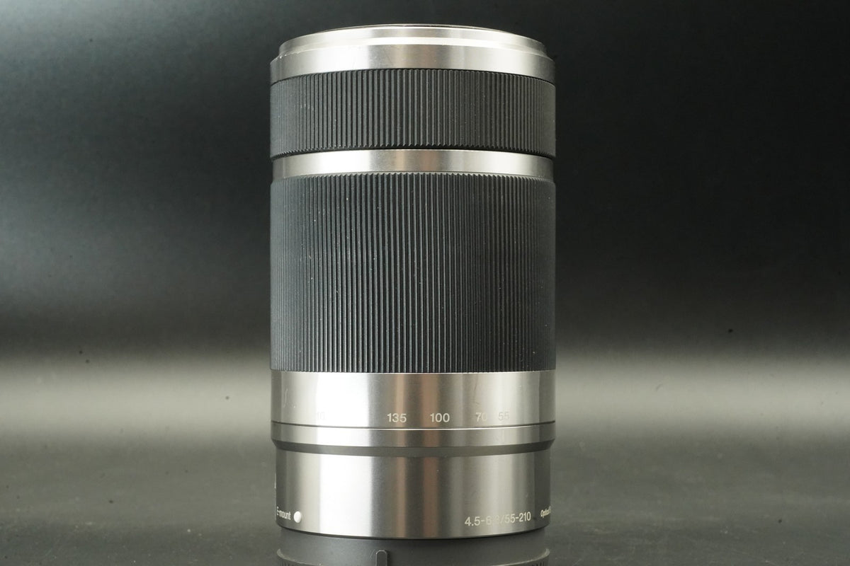 Appareil photo numérique sans miroir Sony Alpha A6400 avec objectif argent...