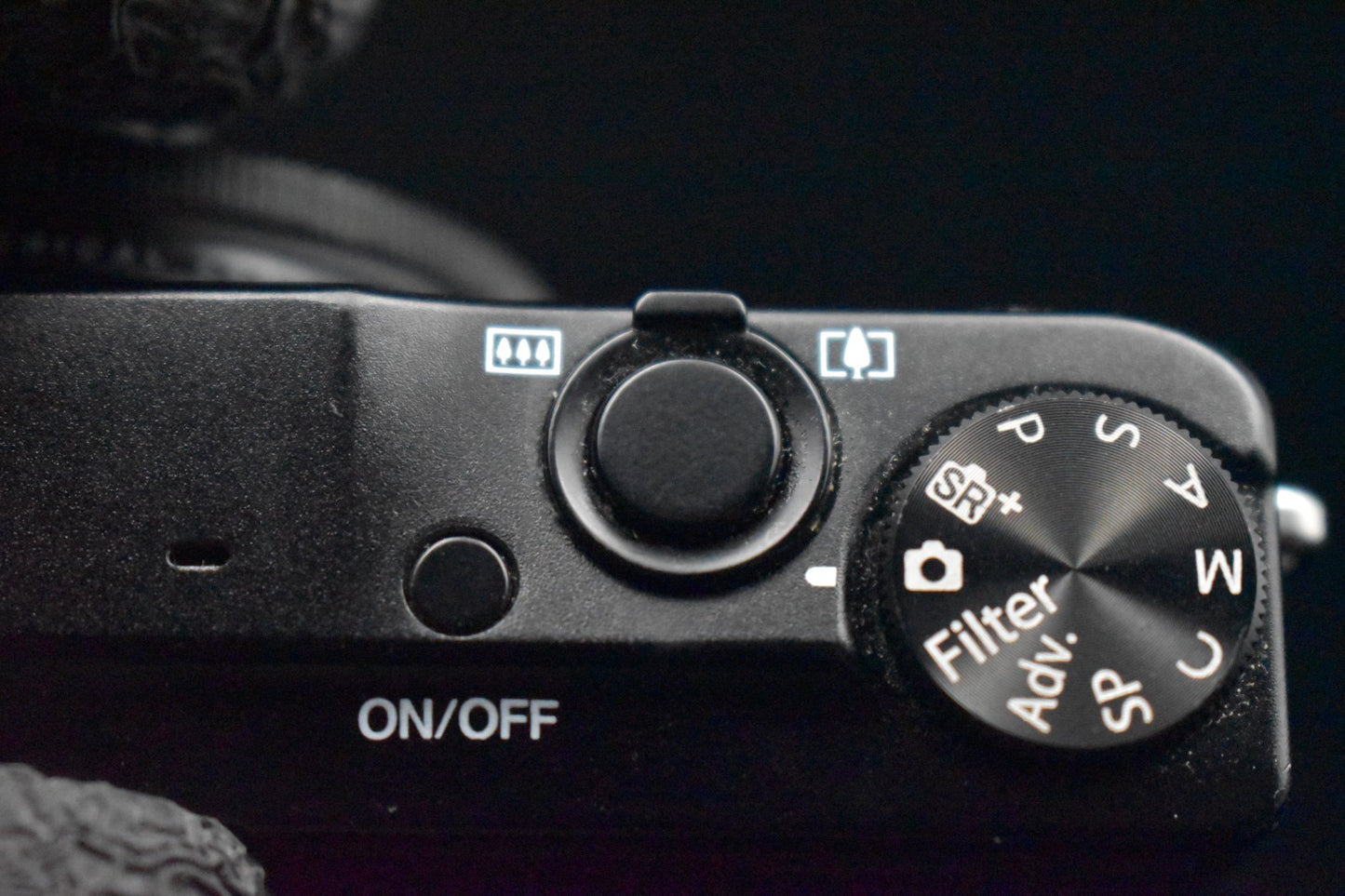 [US Duty Paid] FUJIFILM XQ2 Compact Digital Camera Black 9441