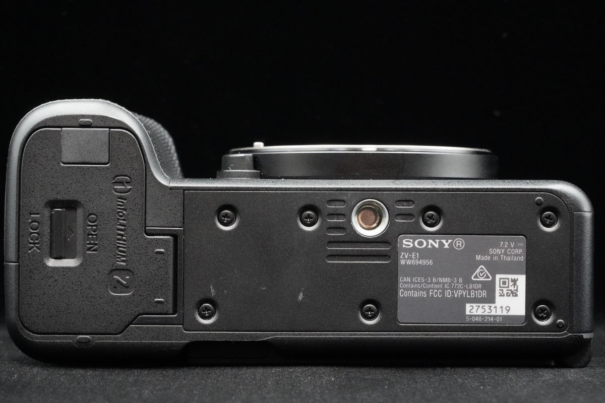 Sony Alpha ZV-E1 4K UHD Mirrorless Camera English OK [ALMOST UNUSED] #11219