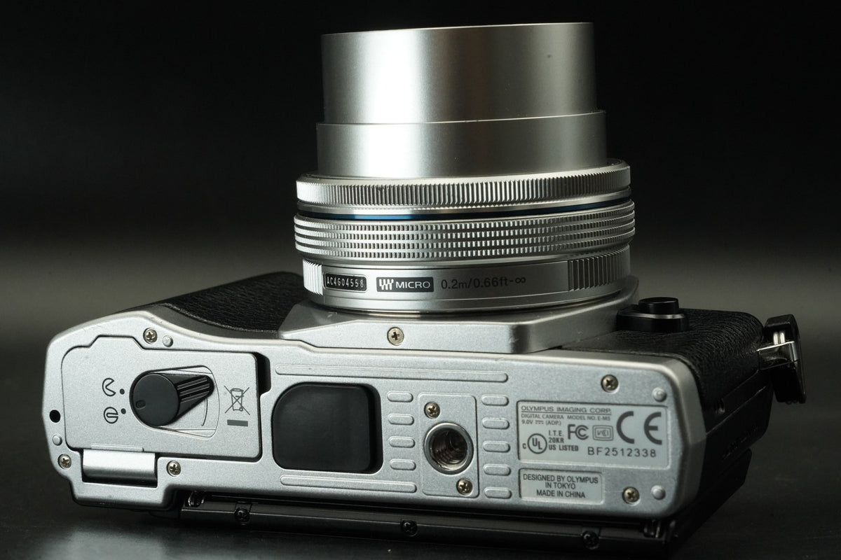 Olympus OM-D E-M5 Digital Camera with 14-42mm + 40-150mm Lens Silver #12043