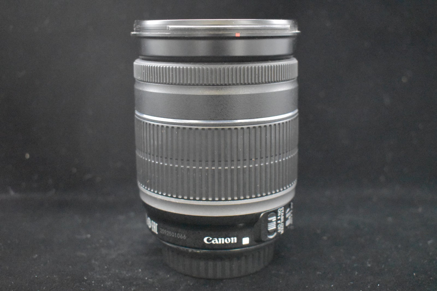 Canon EF-S 18-200mm f/3.5-5.6 IS Wide Angle Zoom AF Lens 10067 68 US Duty Paid