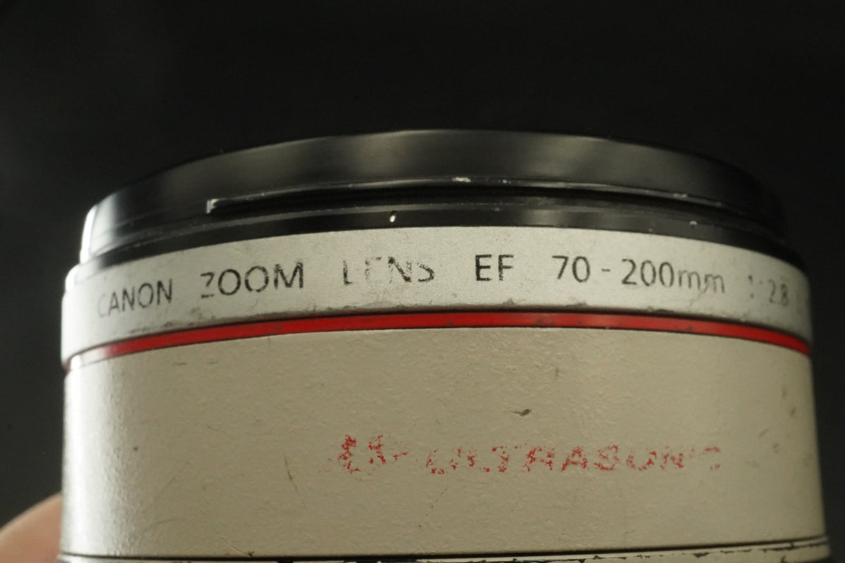 Canon EF 70-200mm F/2.8 L IS USM Telephoto Zoom Lens US STOCK #12655