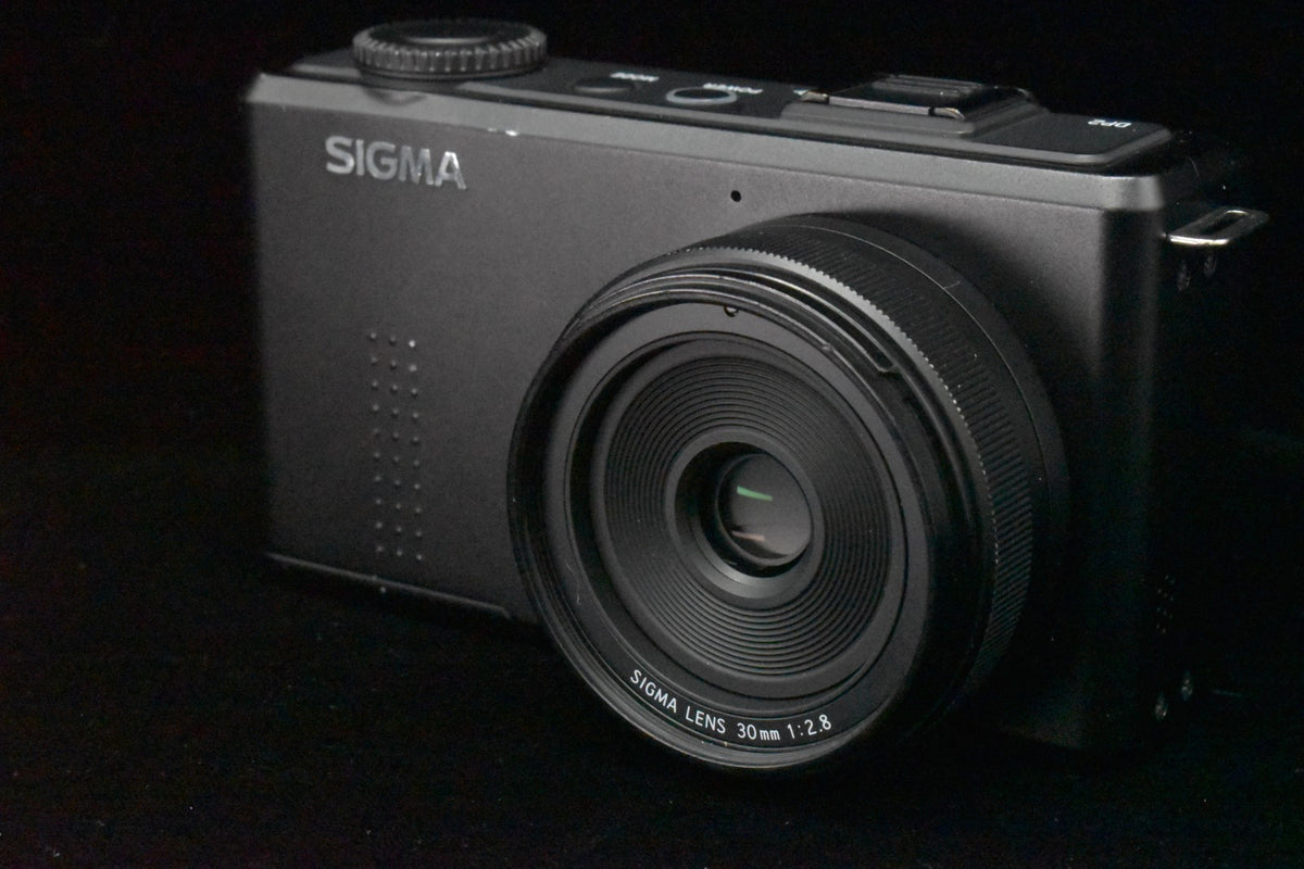 Sigma DP2 Merrill 30mm f2.8 46.0MP Digital Camera JAPAN US STOCK #10569