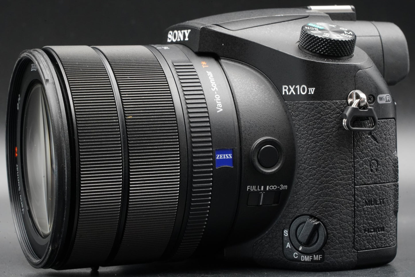 Sony Cyber-Shot RX10 IV 20.1MP Digital Camera DSC-RX10M4 ALMOST UNUSED 11127