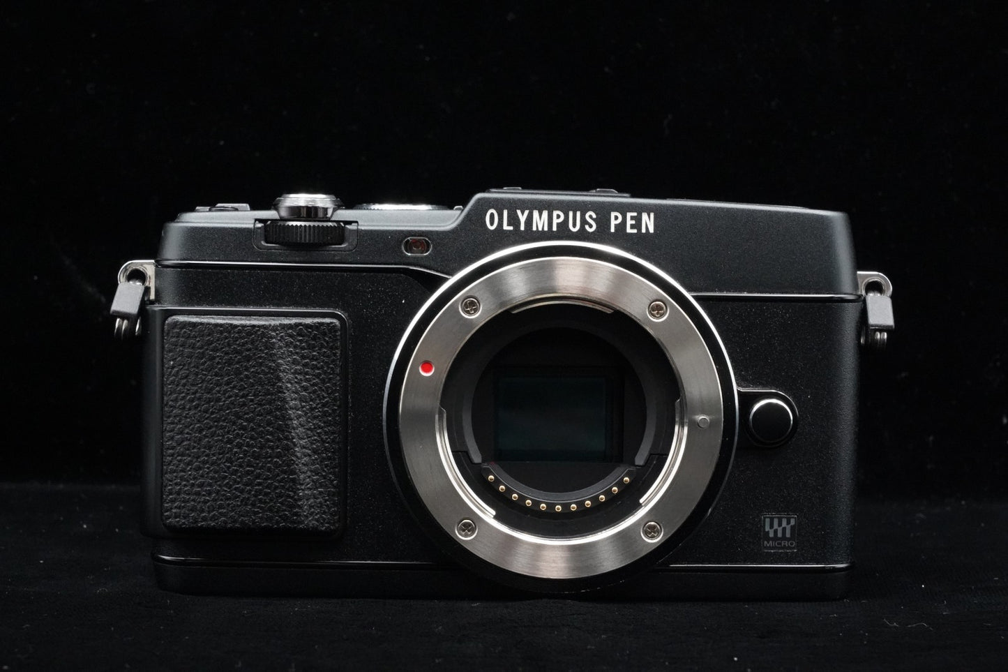 Olympus PEN E-P5 Black Body Wifi Digital Camera From CAL US Duty Paid 9587
