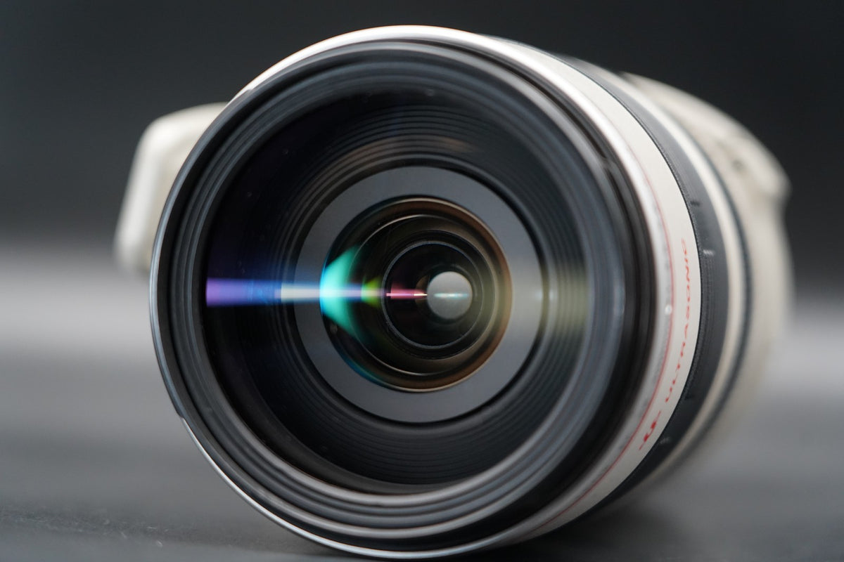 Obiettivo Canon EF 28-300mm f/3.5-5.6 L IS USM dal GIAPPONE 11252-2 US STOCK