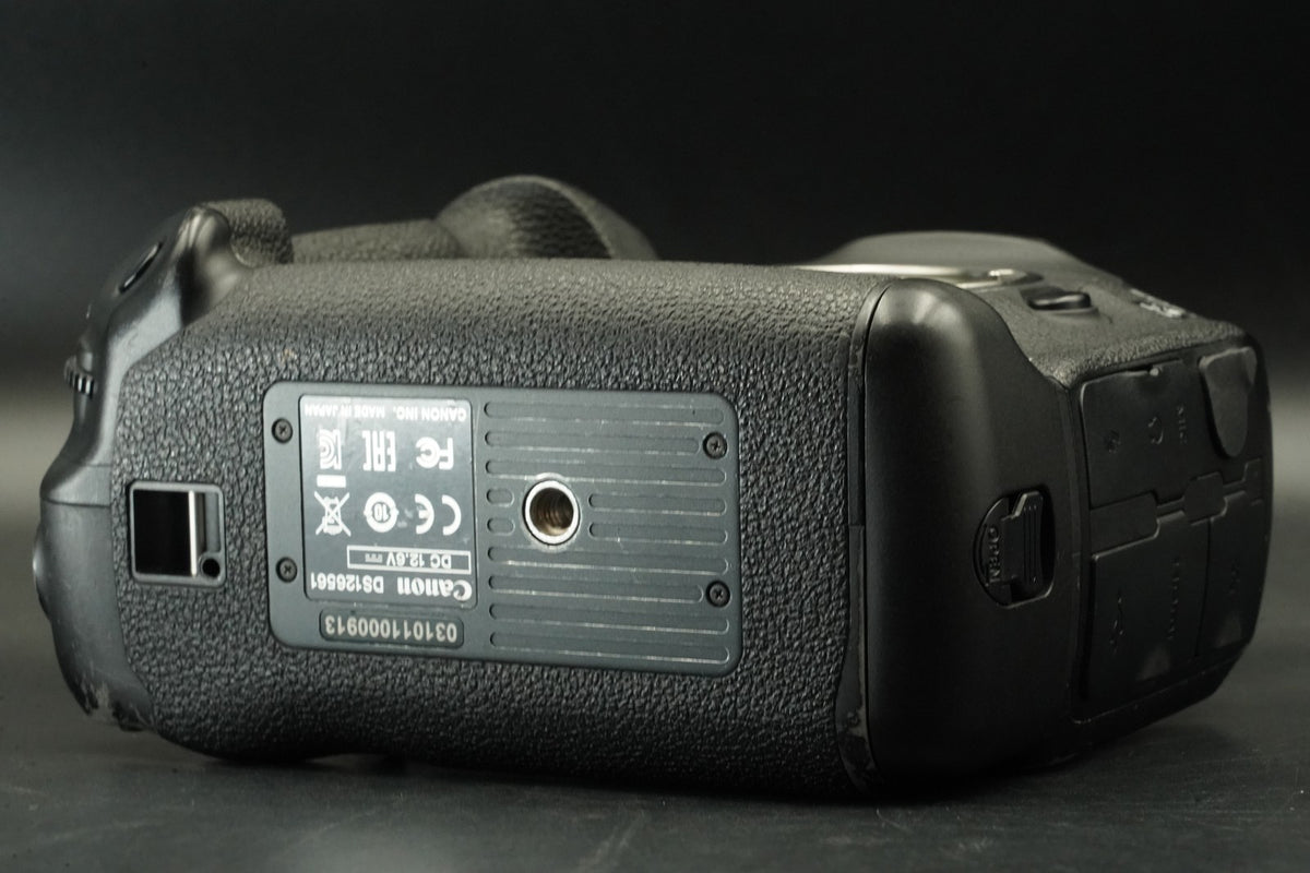 Canon EOS-1D X Mark II Body EOS-1DXMK2 #11993