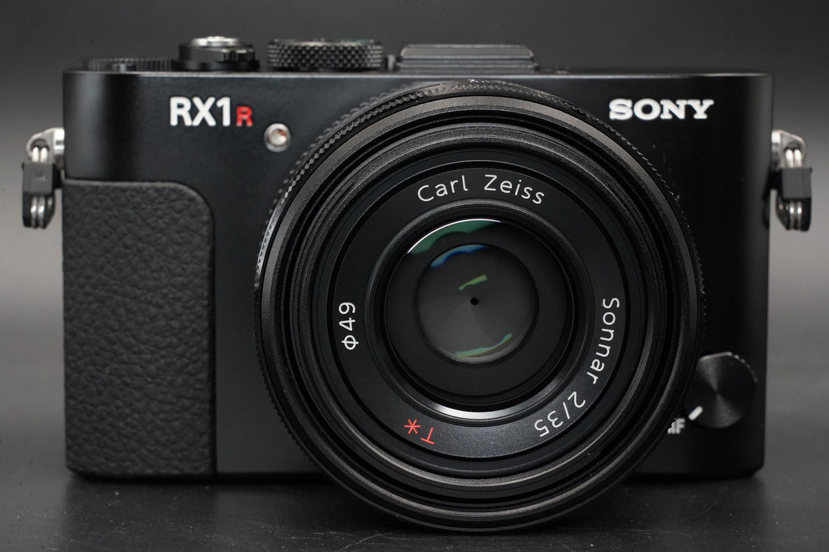 SONY Cyber-Shot RX1R DSC-RX1R 24.3 MP Digital Camera [English OK] #10927