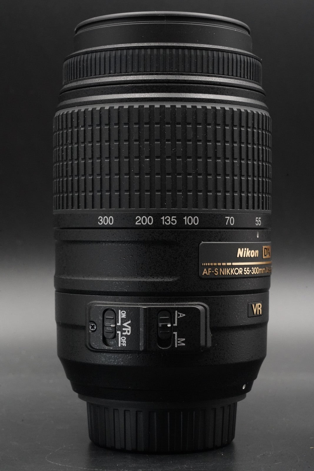 Nikon AF-S DX NIKKOR 55-300mm F/4.5-5.6 G ED VR Lens 10906 #10907