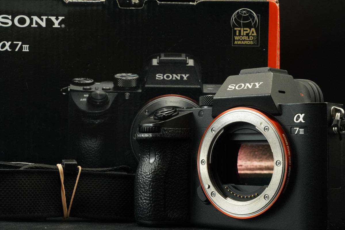 Sony Alpha a7 III ILCE-7M3 Digital Camera -15428 cuts- #12006
