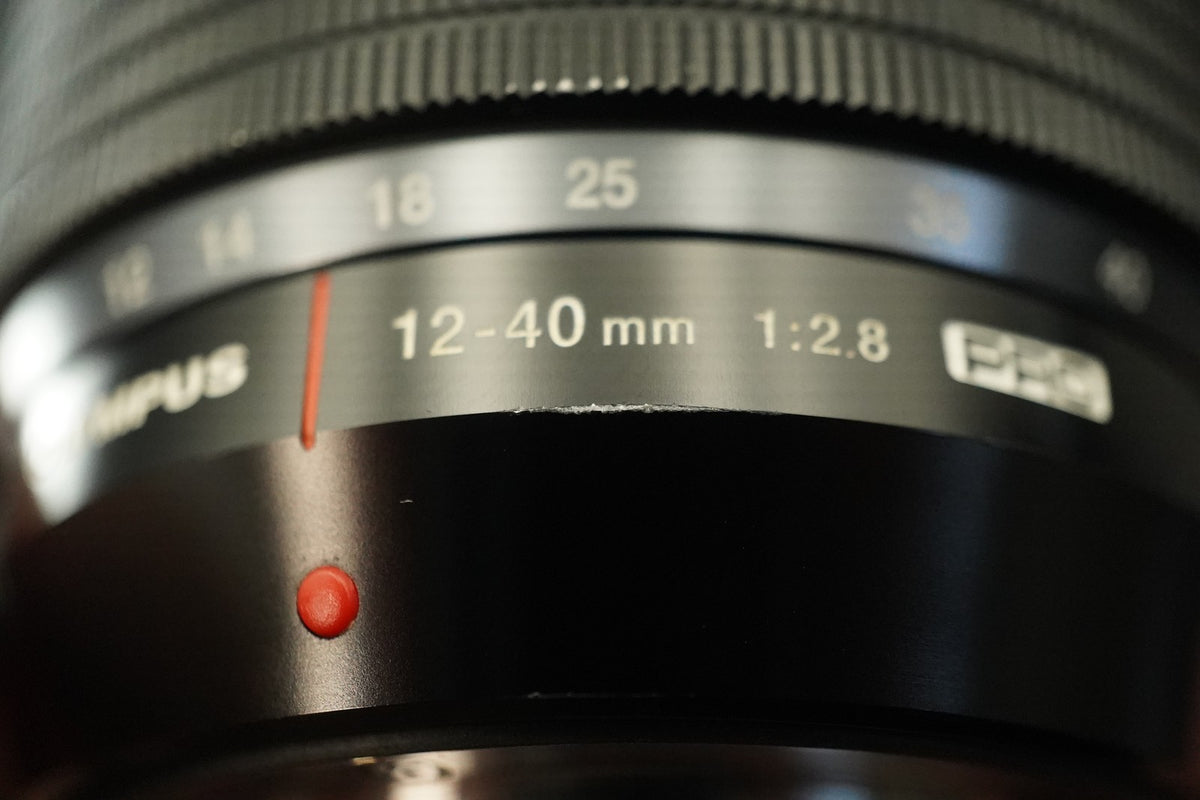 OLYMPUS M.ZUIKO DIGITAL ED 12-40mm F/2.8 PRO Lens #11974