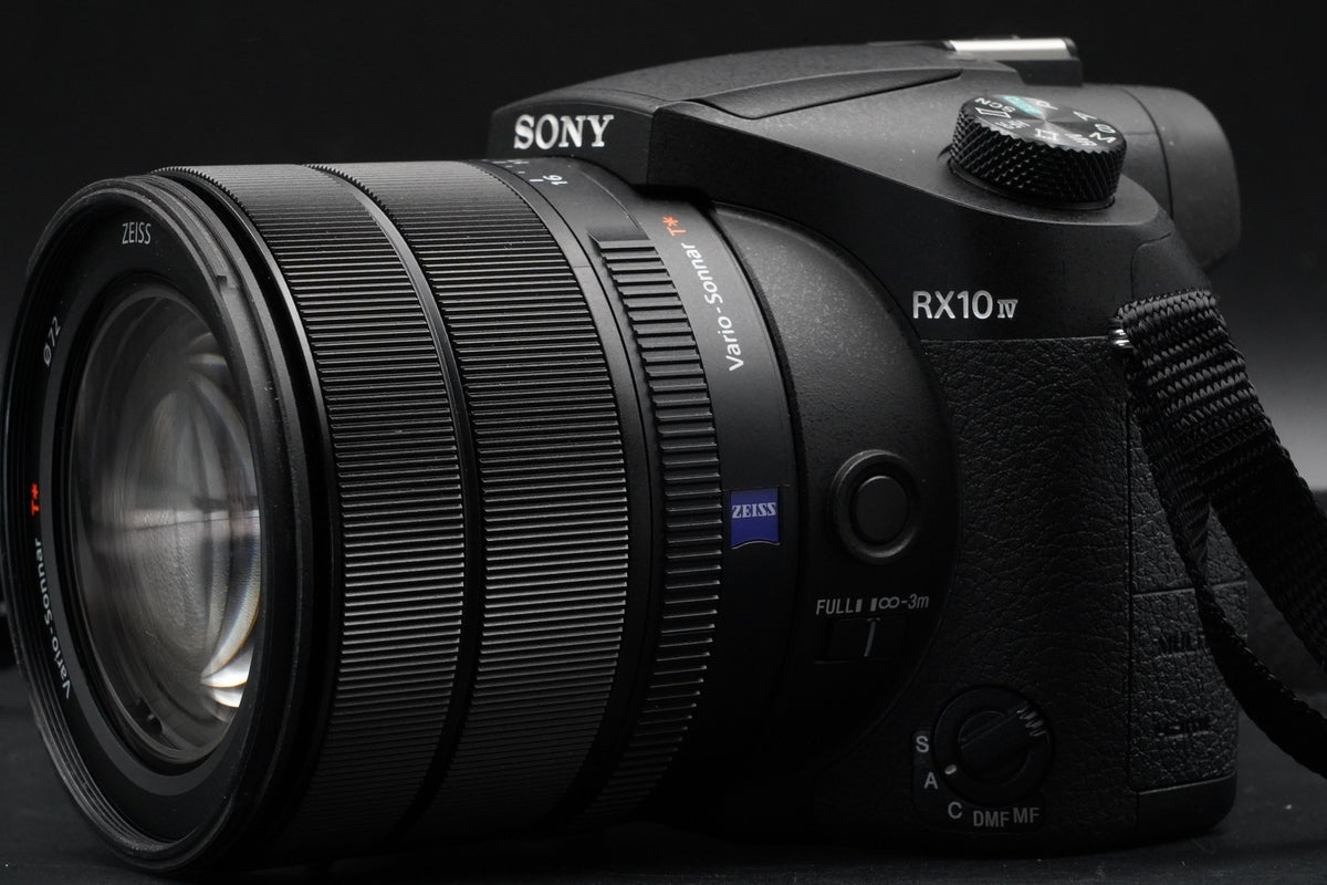 Sony Cyber-Shot RX10 IV 20.1MP Digital Camera DSC-RX10M4 ALMOST UNUSED #10936