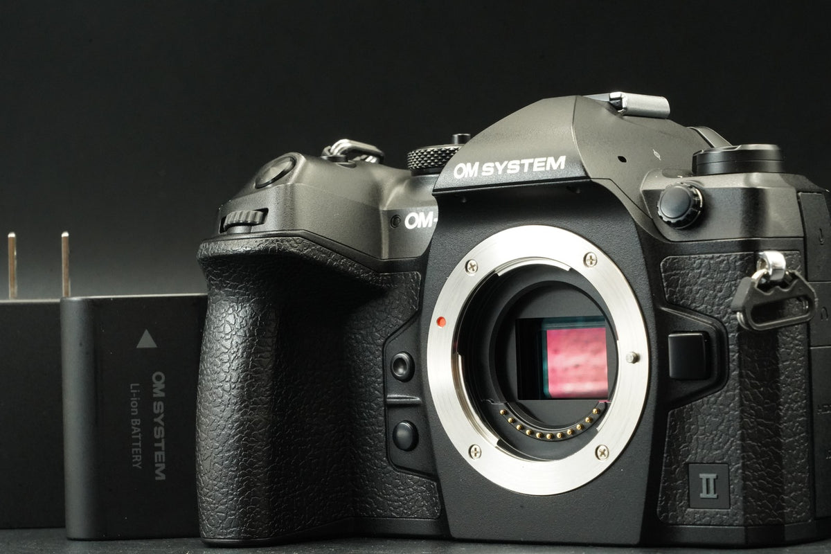 OM SYSTEM OM-1 Mark II Mirrorless Camera -19404 cuts- US STOCK #12014