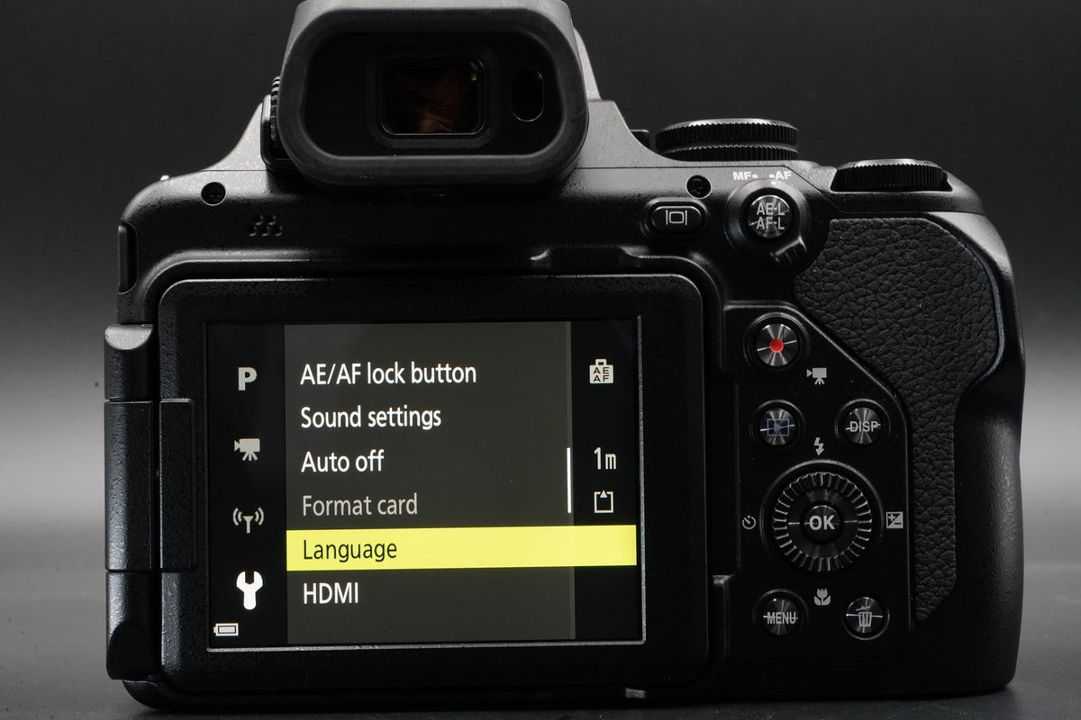 Nikon Coolpix P1000 Compact Point Shoot fotocamera digitale quasi...