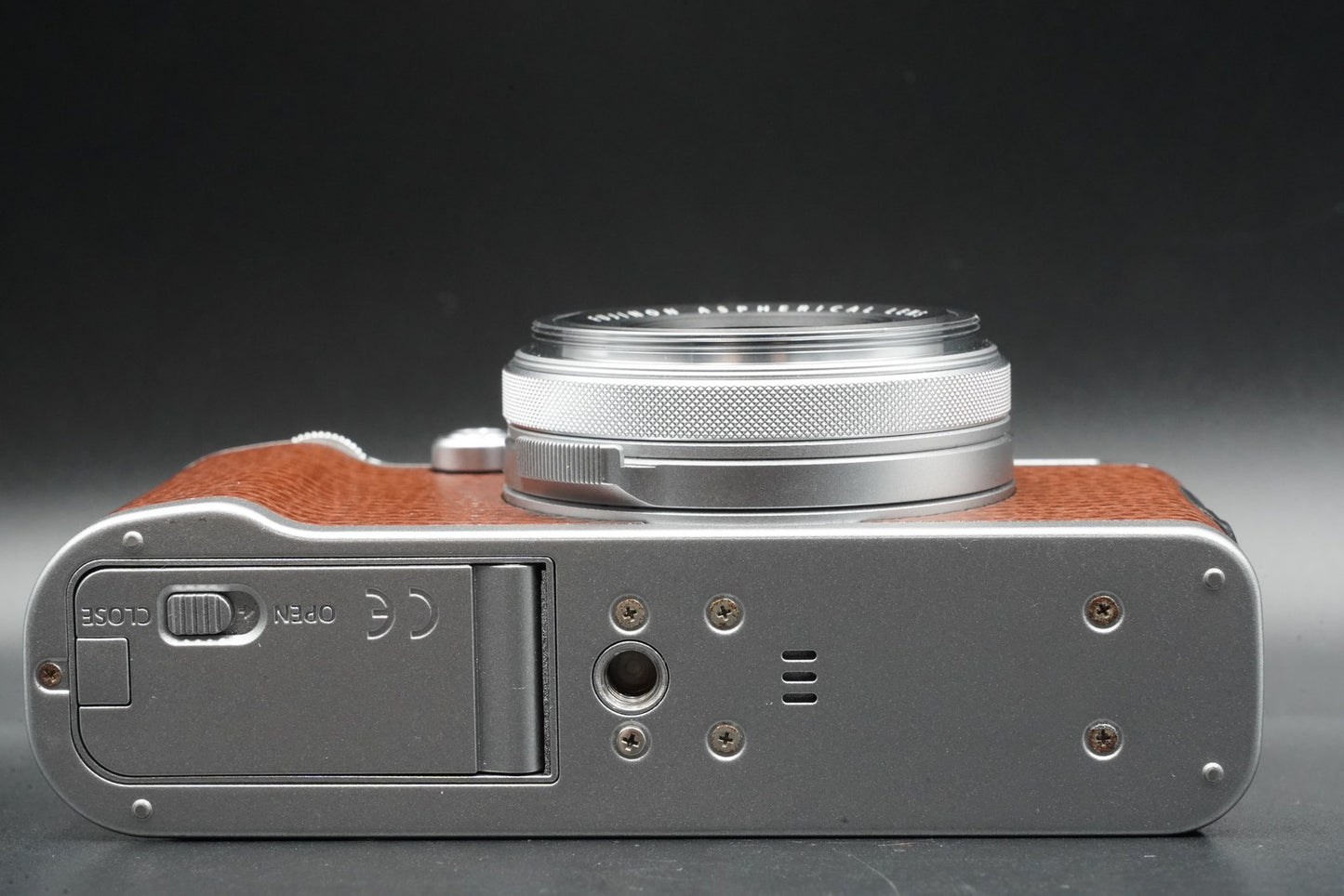 5600 cuts! Fujifilm X100F 24.3MP Digital Camera Brown US Duty Paid Japan 10892