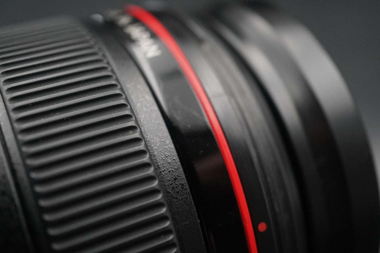 Canon EF 24-70mm f/2.8 L USM AF Telephoto Zoom Lens Used US Duty Paid 11500