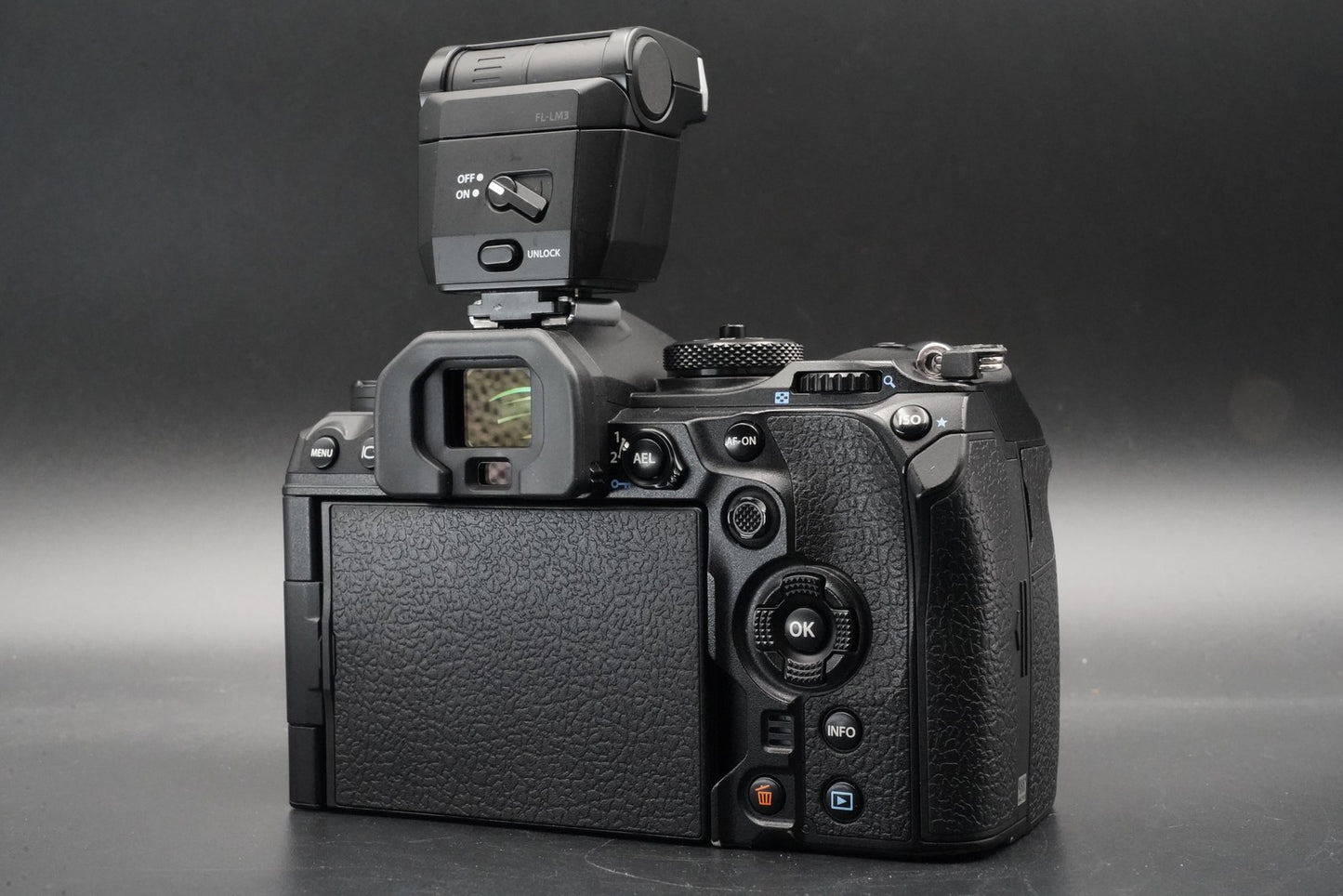 OLYMPUS OM System OM-1 20.4MP Mirrorless Camera US Duty Paid 10955