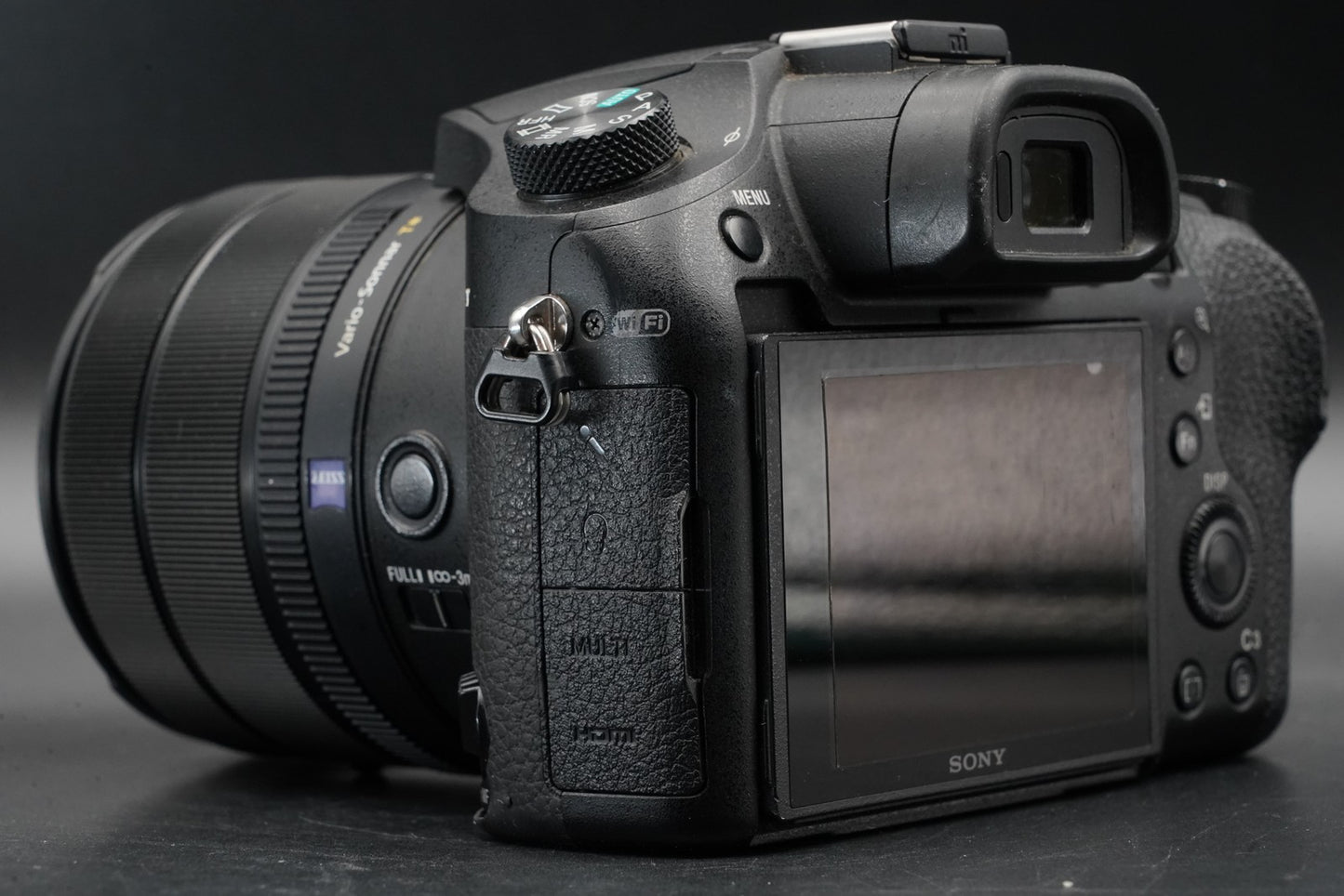 Sony Cyber-Shot RX10 IV 20.1MP Digital Camera DSC-RX10M4 US DUTY PAID 11082