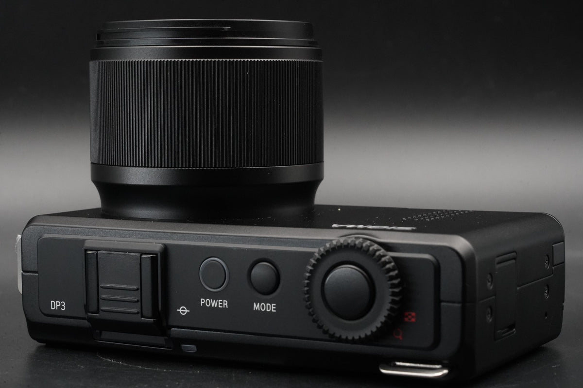 Sigma DP3 Merrill 46.0MP Compact Digital Camera Black ALMOST UNUSED #10900