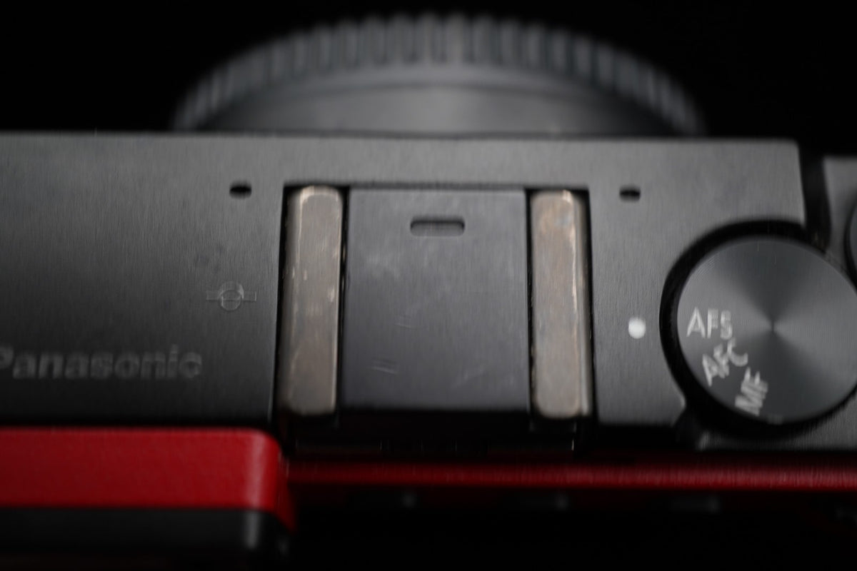 Panasonic LUMIX DMC-GM5 16MP Red Body Only English OK ! US STOCK #10139