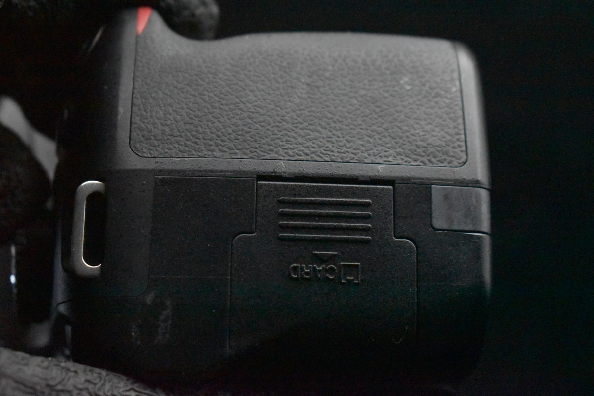 Nikon D5100 16.2MP DSLR Digital Professional Camera w/ Lens [] US STOCK #9124