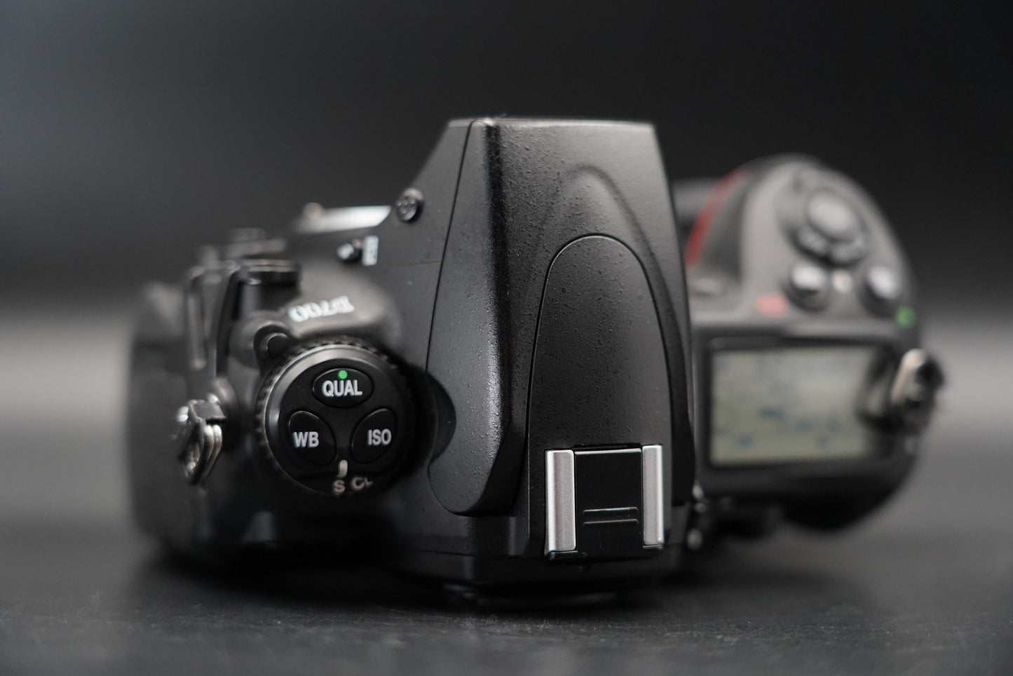 Nikon D700 12.1 MP DSLR Digital Video Camera Used US Duty Paid 11424