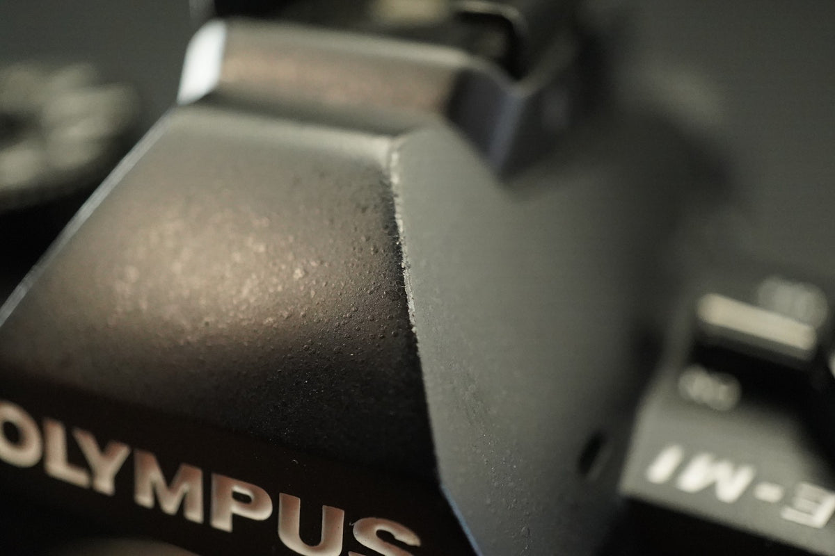 Olympus OM-D E-M1 Mirrorless Digital Camera Black Body #11911