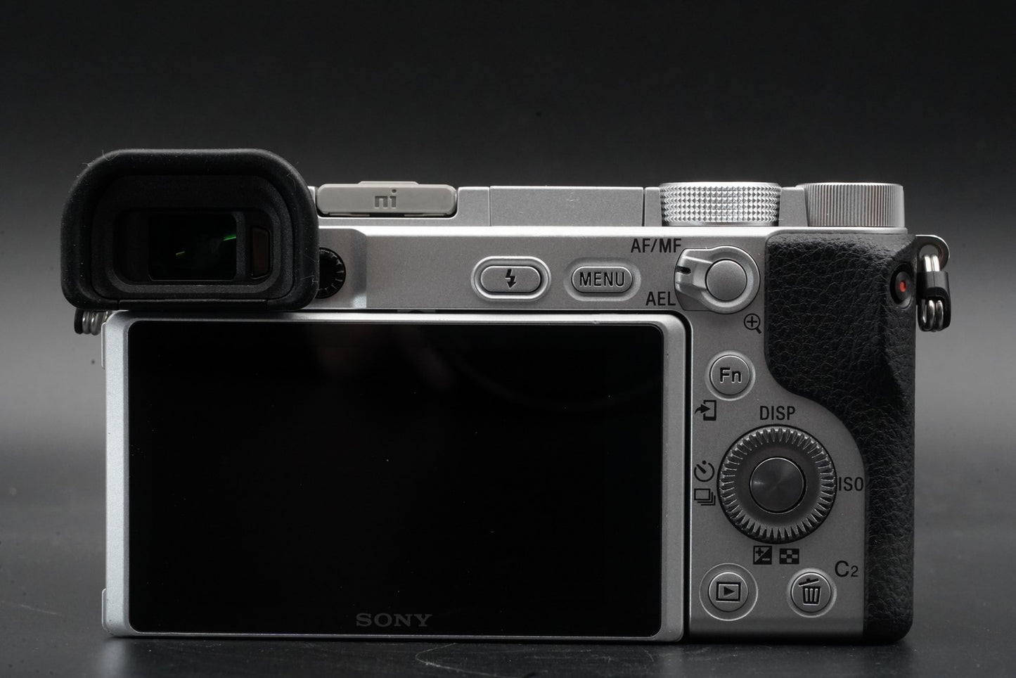 Sony Alpha A6400 Mirrorless Digital Camera with Lens Silver US Duty Paid 10733