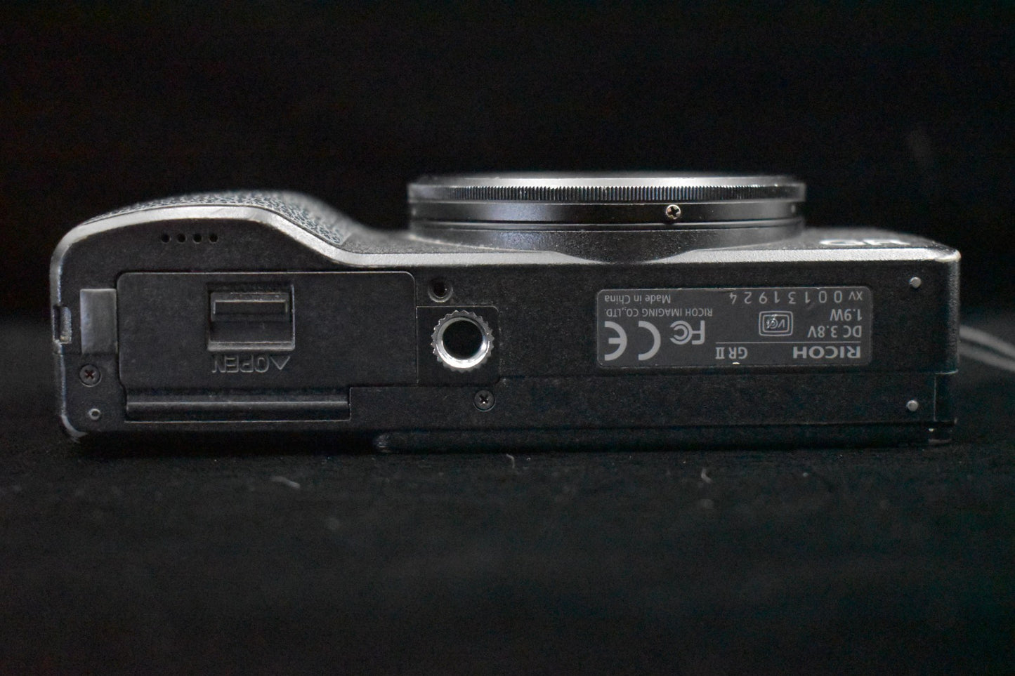 RICOH GR II 16.2 MP Compact Digital Video Camera US Duty Paid 9414