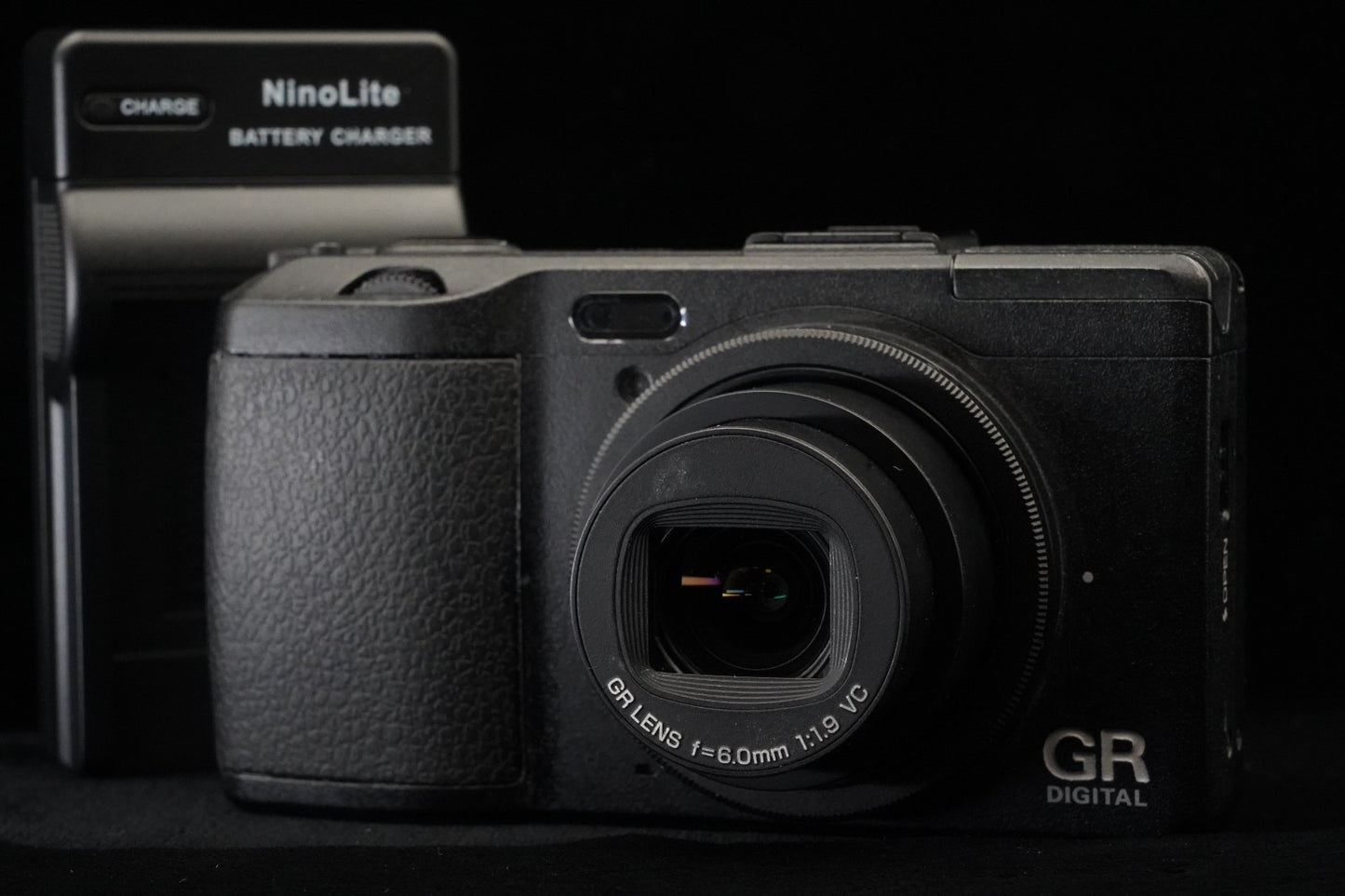 Ricoh GR Digital IV 10.4MP Digital Camera Black US Duty Paid 9741