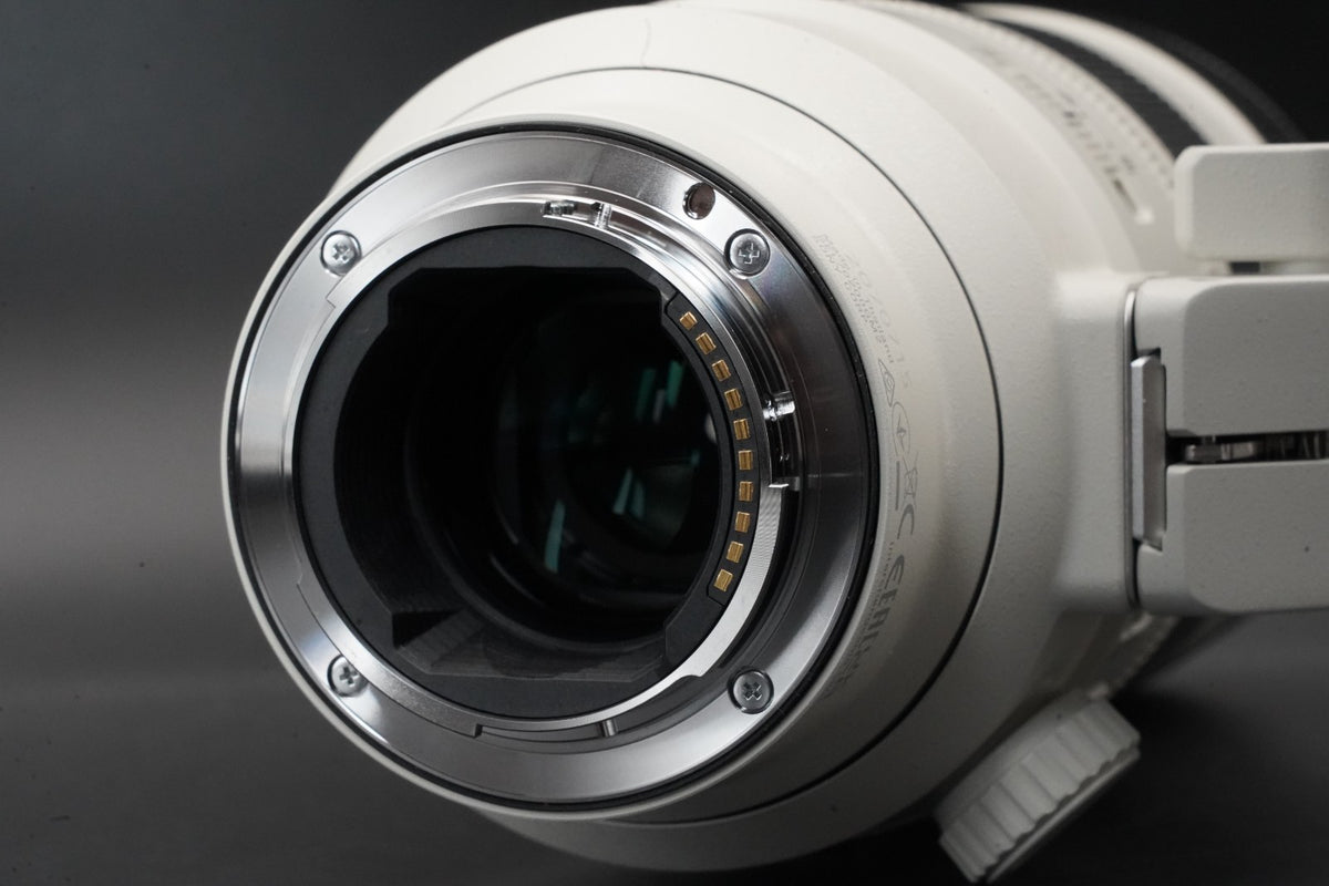 SONY FE 70-200mm F/2.8 GM OSS II SEL70200GM2 ALMOST UNUSED #11076