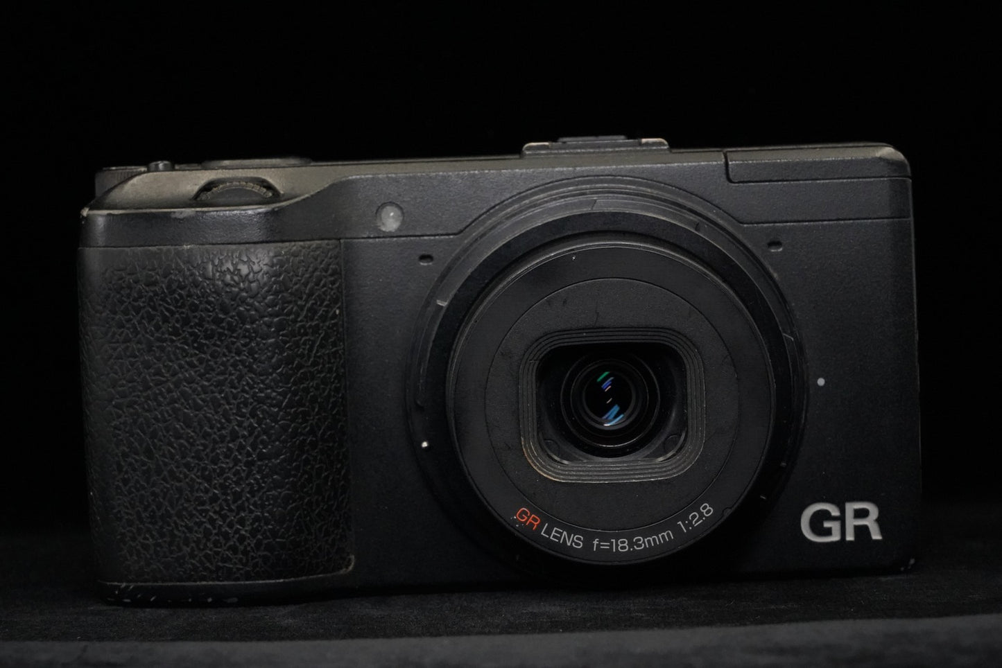 RICOH GR 16.2MP Digital Compact Camera Black JAPAN US Duty Paid 10269