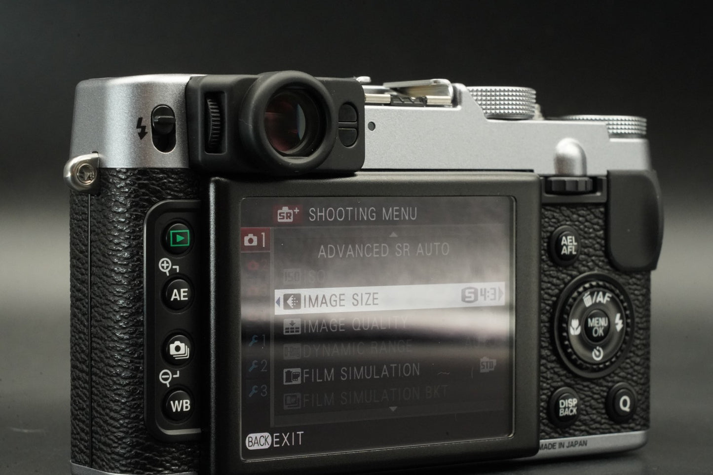 Fujifilm Fuji X Series X20 12.0MP Digital Camera Silver ALMOST UNUSED 11531