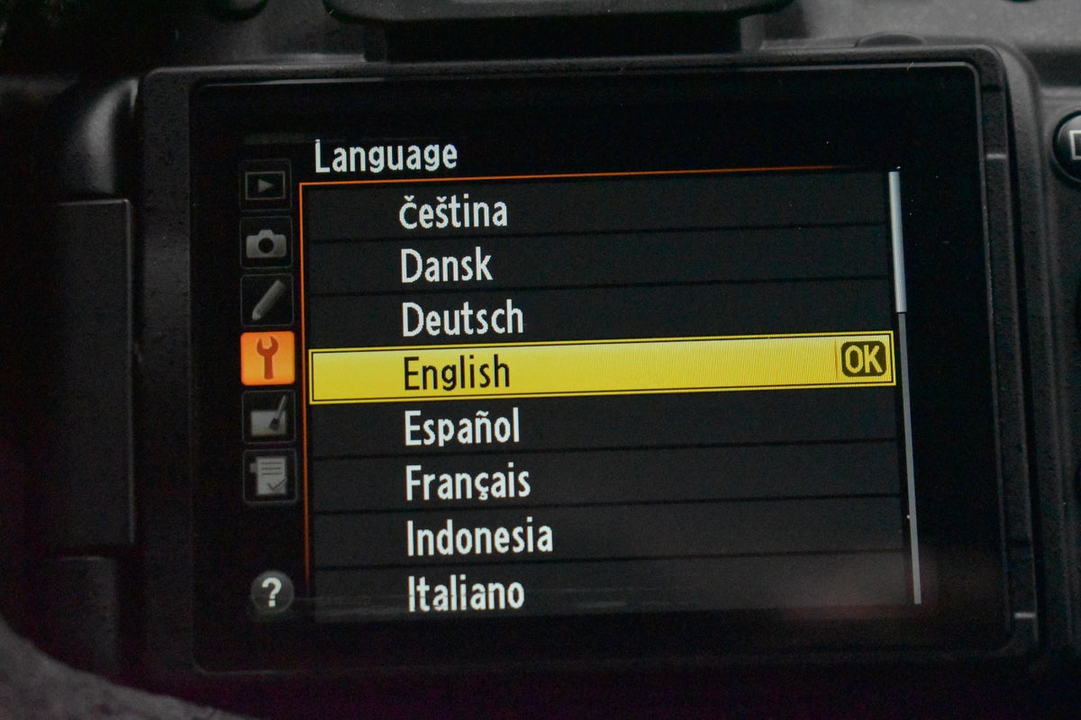Nikon D5100 16.2MP DSLR Digital Professional Camera w/ Lens [] US STOCK #9124