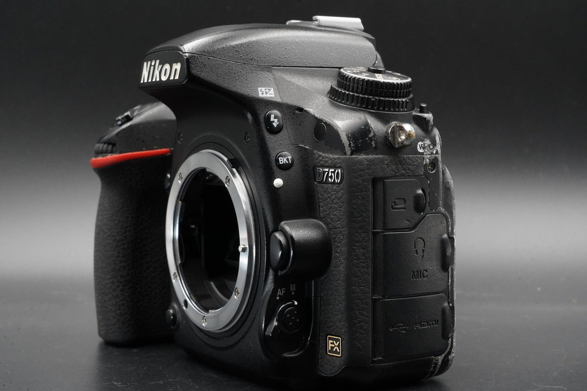 Nikon D750 24.3MP DSLR Camera Body Excellent Condition US STOCK #10949