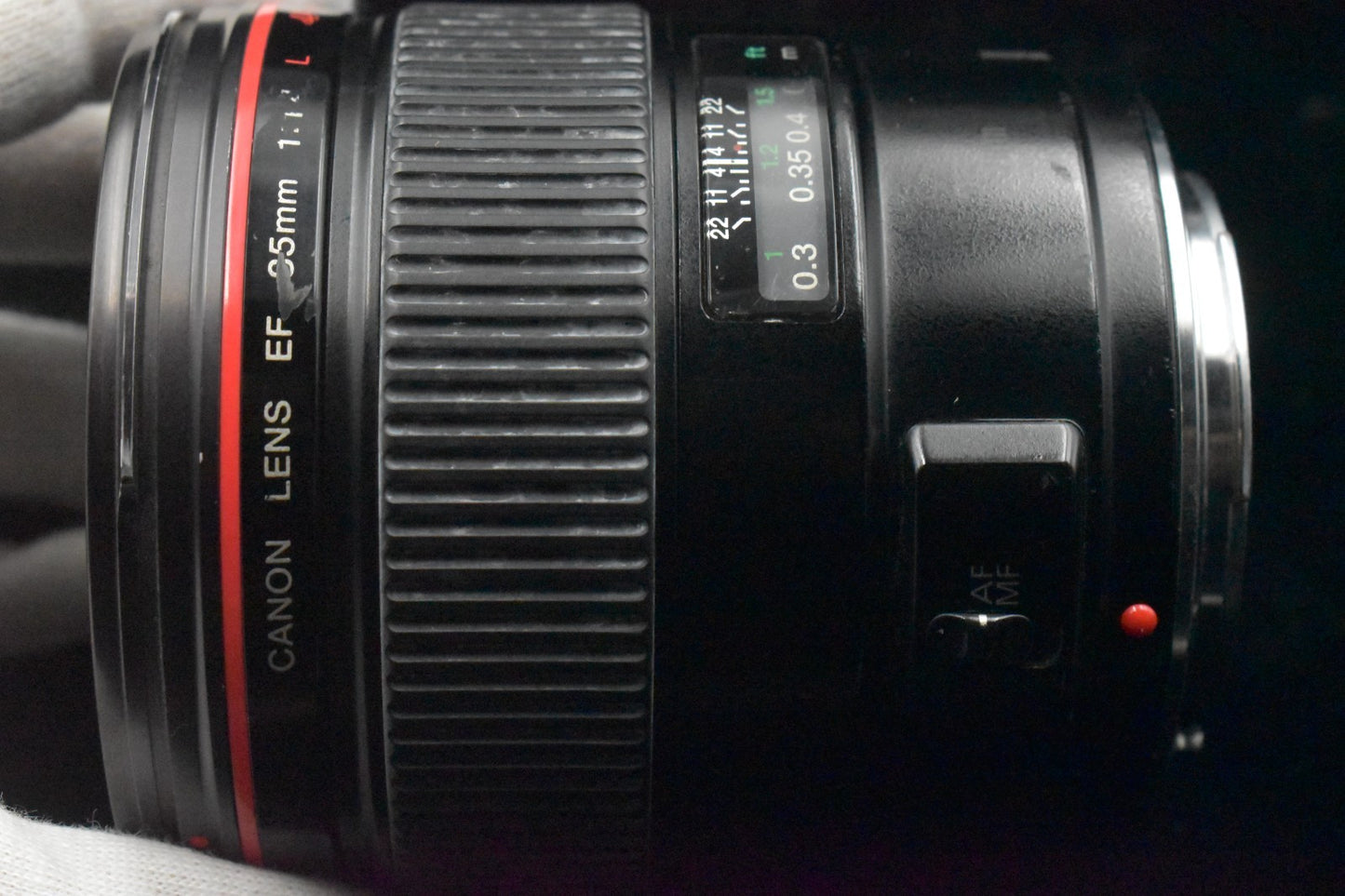 [US Duty Paid] Canon EF 35mm f/1.4 L USM Wide Angle Prime Lens JAPAN 8659