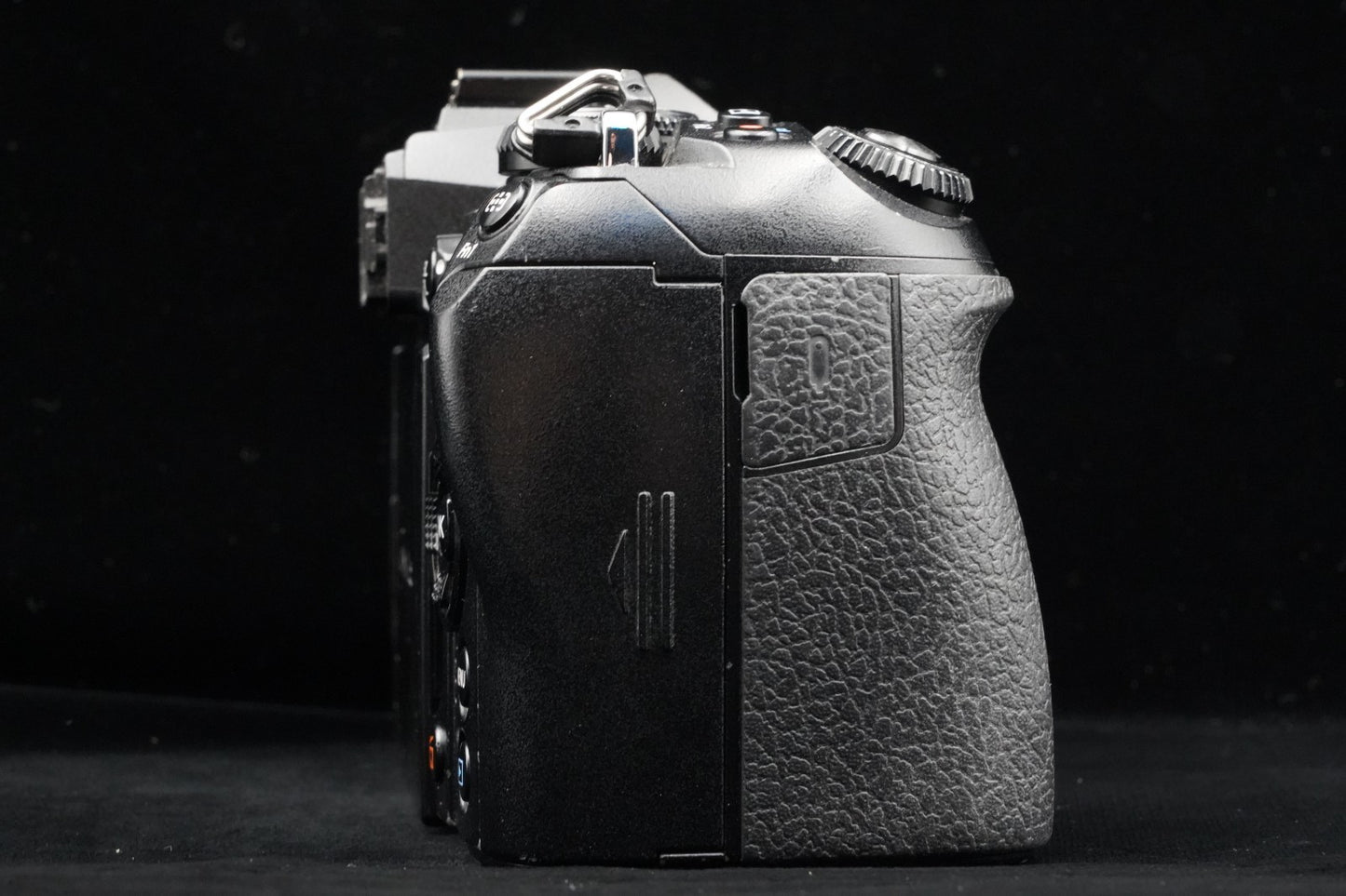 Olympus OM-D E-M1 Mark II Digital Camera Black Body US Duty Paid 9877