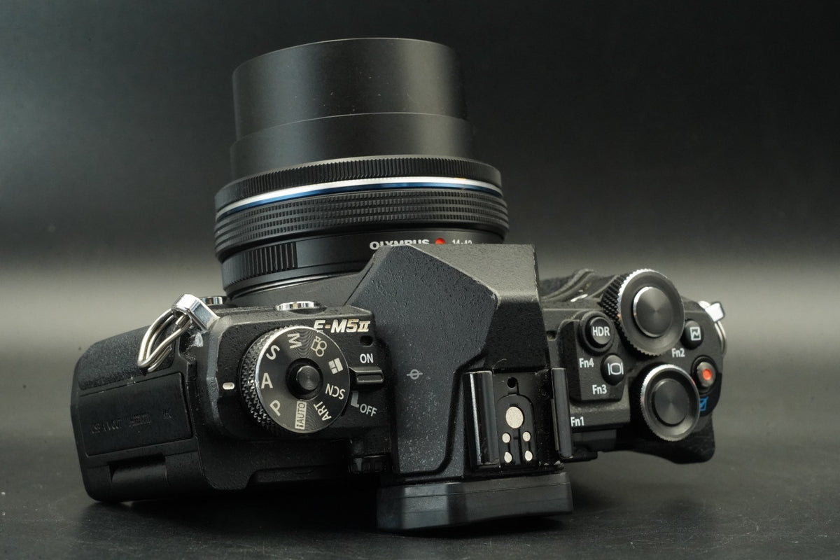 Olympus OM-D E-M5 Mark II 16.1MP Digital SLR Camera Black US STOCK #11693