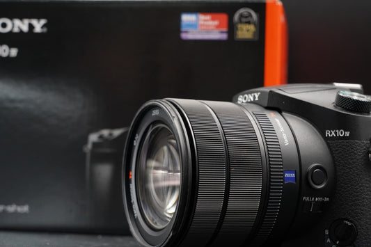 Sony Cyber-Shot RX10 IV 20.1MP Digital Camera DSC-RX10M4 ALMOST UNUSED #11127
