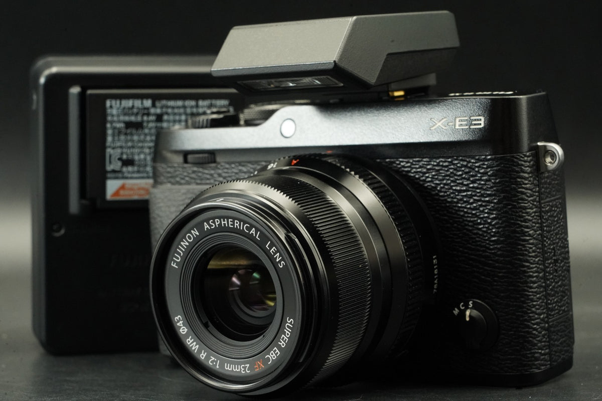 Fujifilm X-E3 24,3 megapixel fotocamera digitale con obiettivo 23 mm F/2 R...