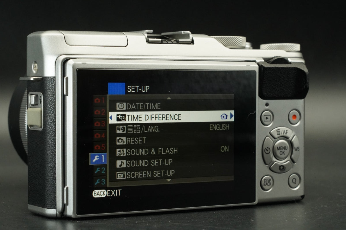FUJIFILM X-A5 Digitalkamera silber mit XC 15-45mm f/3.5-5.6 Objektiv #11596