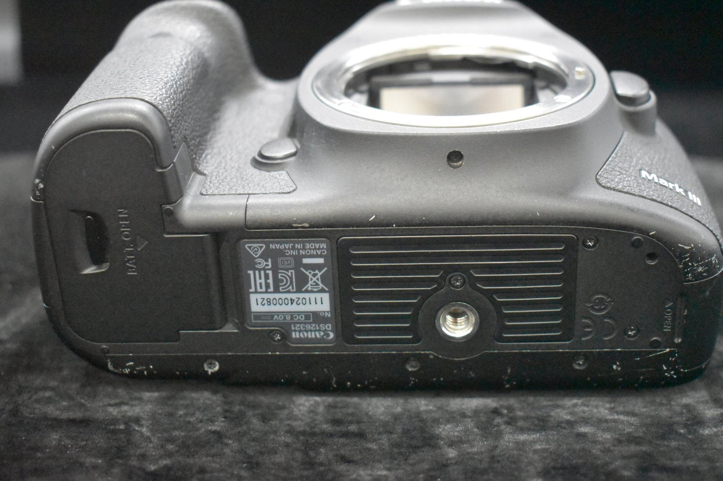 Canon EOS 5D Mark III Digital Full Frame Camera DSLR Body US Duty Paid 10060