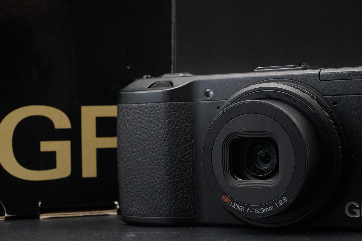 RICOH GR 16.2MP Digital Compact Camera Black JAPAN -15 cuts- #10815