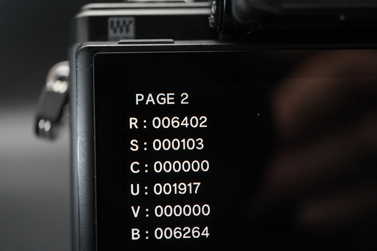 Olympus E-M10 Mark II Digital Camera Black w/ 2 Lens -6402 cuts- #11356