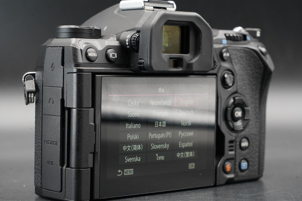 OLYMPUS OM System OM-1 Mirrorless Camera -574 cuts- US STOCK #11457