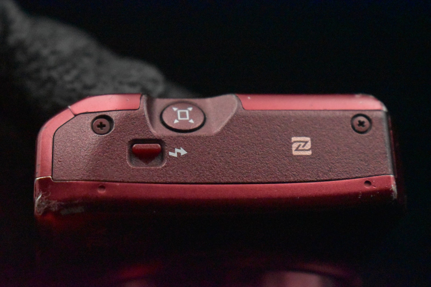 [US Duty Paid] Canon PowerShot SX700 HS Compact Digital Camera Red 9109