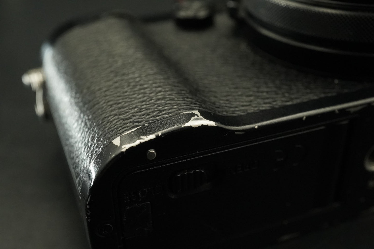 Fujifilm X100F 24.3MP Digital Camera Black -13000 cuts- #11761