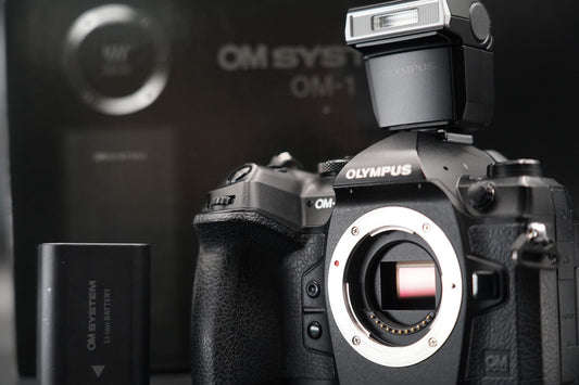 1239 cuts! OLYMPUS OM System OM-1 20.4MP Mirrorless Camera US Duty Paid 11362