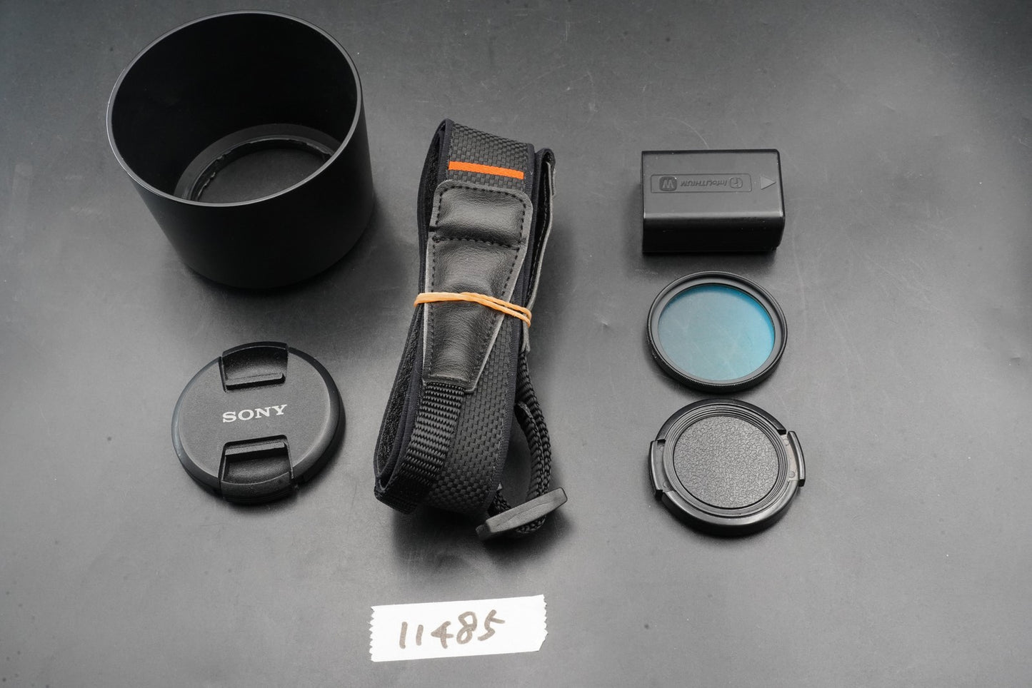 2374 cuts! Sony a6000 Digital Mirrorless Camera Silver w/ 16-50 + 55-210mm 11485